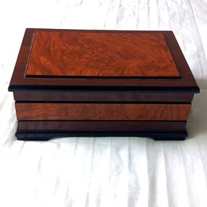 Jewelry Box EUC ❤️